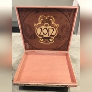 2012 Oscar Valladares Empty Cigar Box